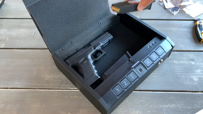 The Pros and Cons of Biometric Gun Safes: A Comprehensive Analysis